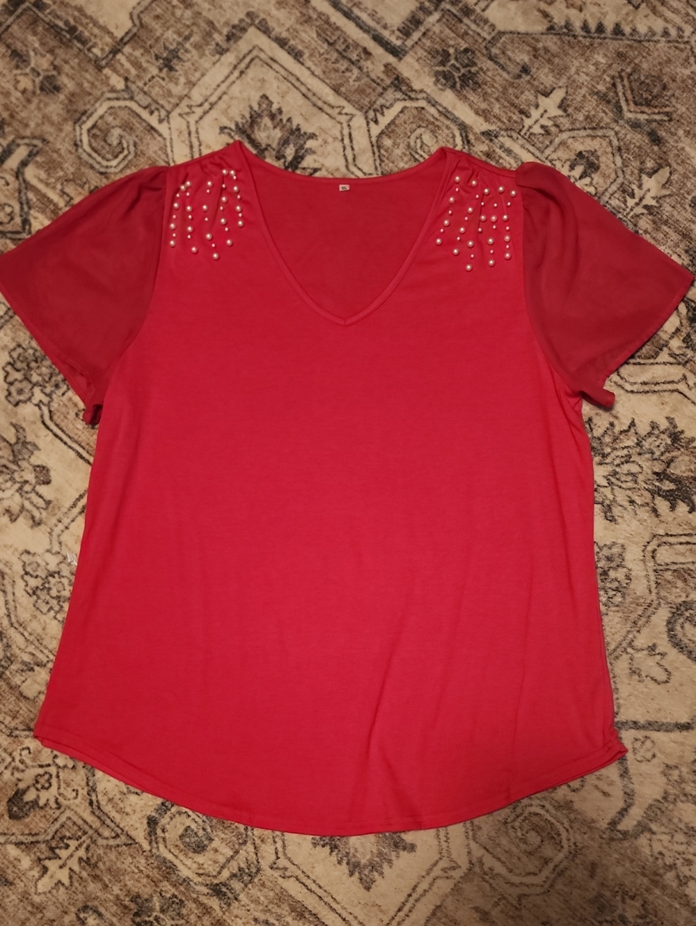 Women's XL Hot Pink V-Neck Pearl-Accent Top. Like New